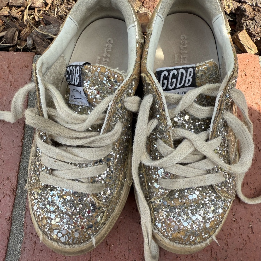 Golden Goose girls size 9